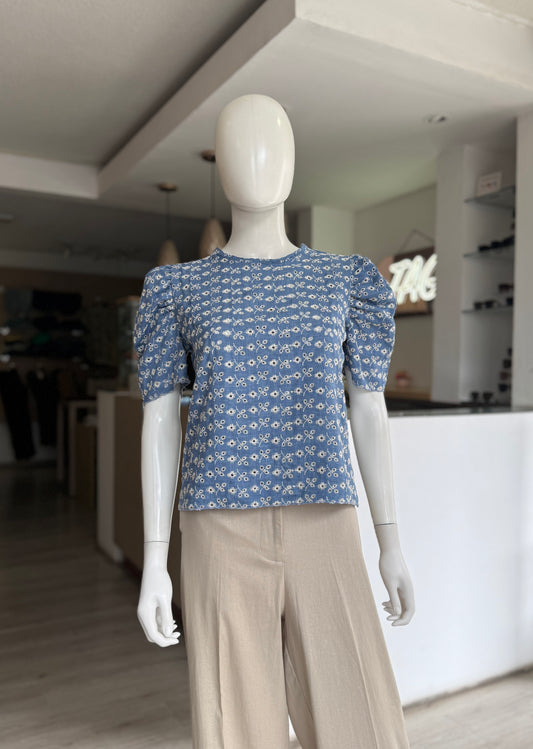 Blusa Azul Bordada
