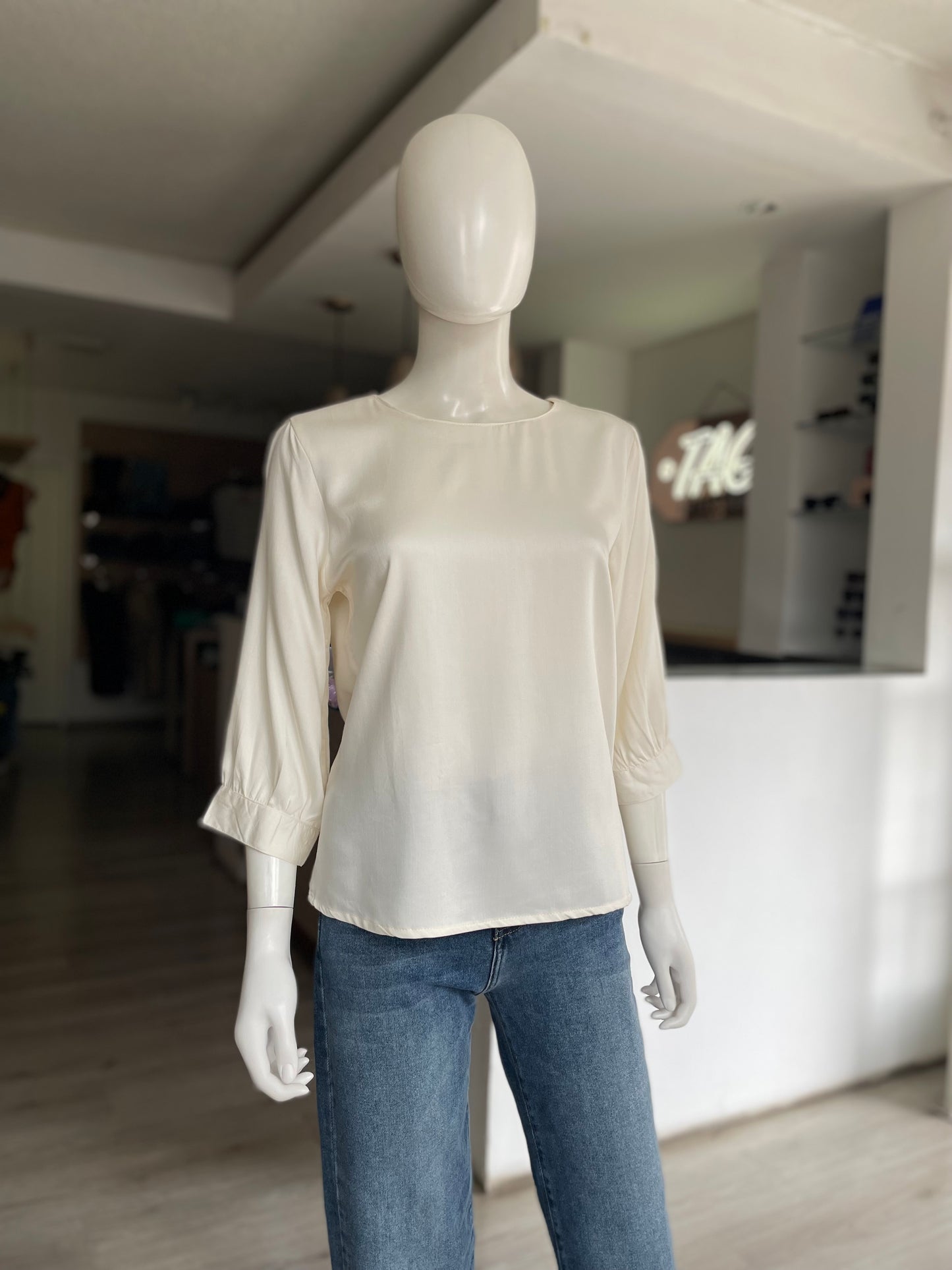 Blusa Ivory